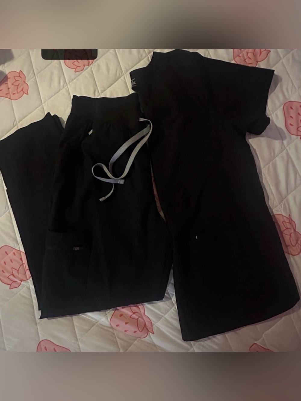 Women’s scrub set